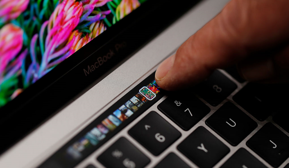 New 15 inch Apple MacBook Pro edits and processes video in Final Cut Pro twice as fast as 2012 Retina predecessor