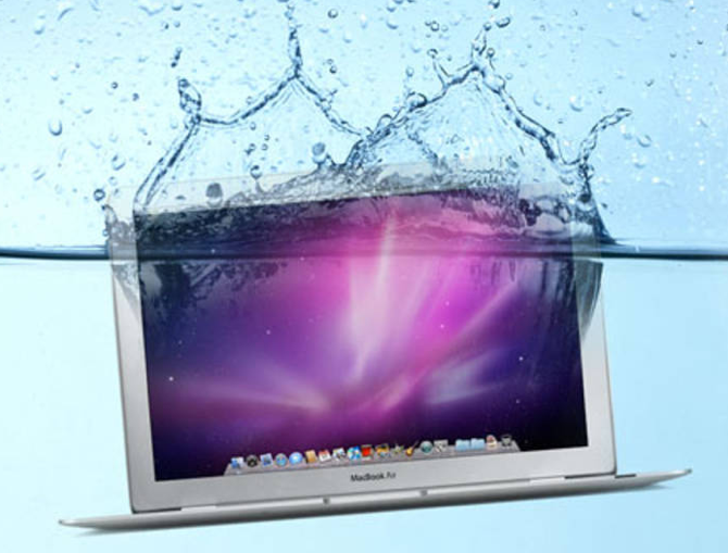 Macbook water damage - macbook repair dubai