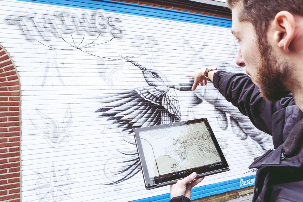 Microsoft Surface Pro 4 used by muralist