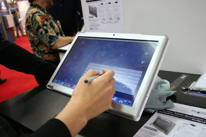 New Rumors of an ARM Apple Macbook: LTE support... and a touchscreen display??